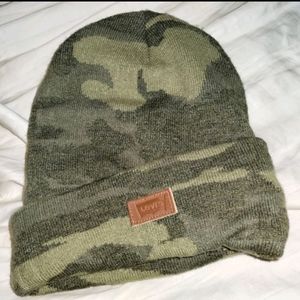 Levi's camouflage beanie